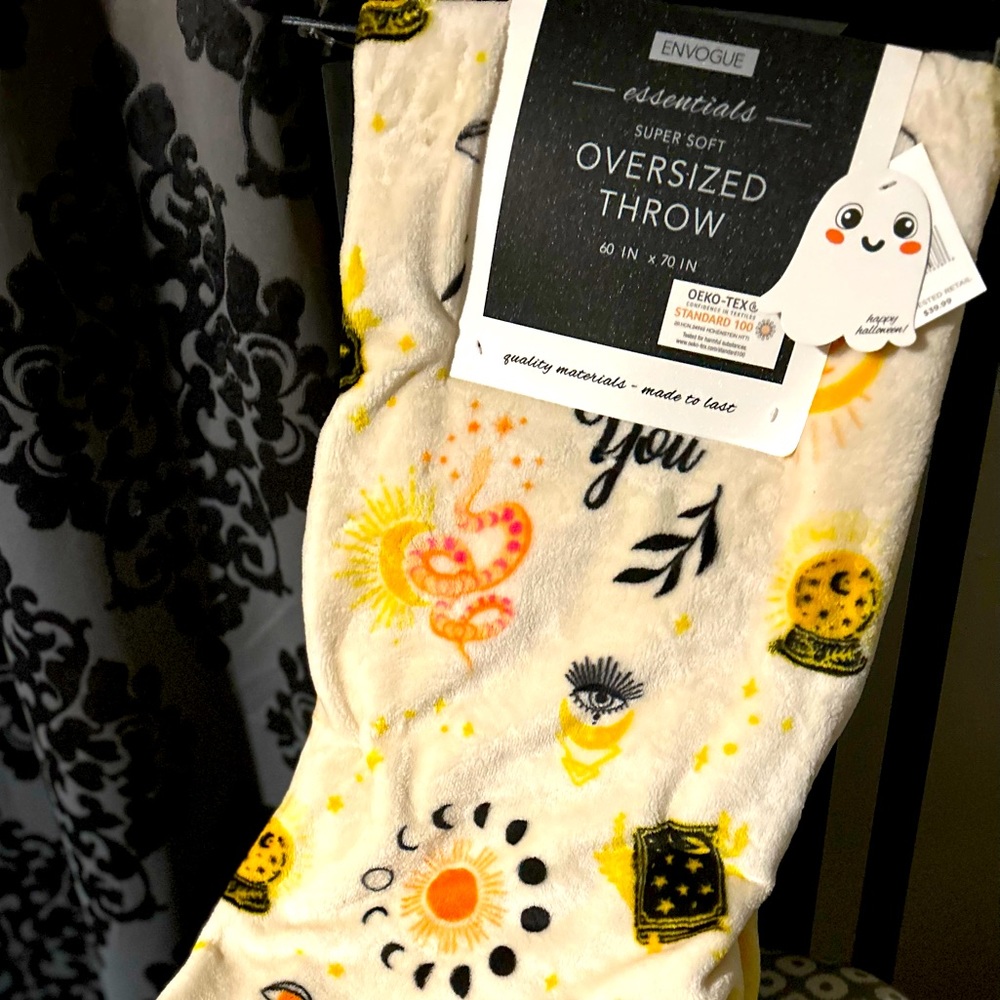 Halloween Magic Moon Throw NWT